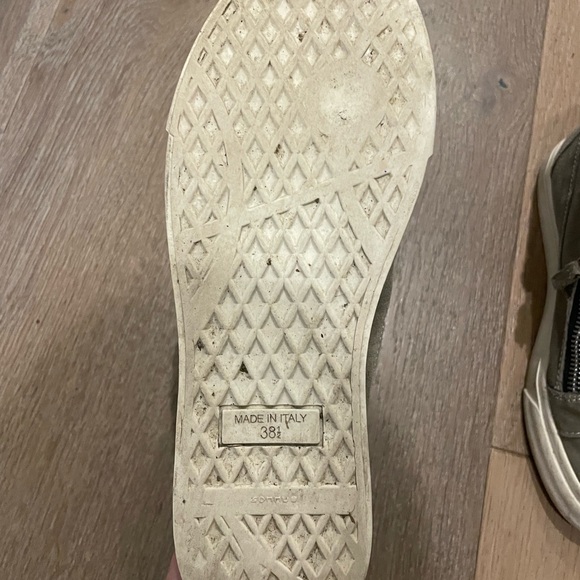 Giuseppe Zanotti size 9 sneakers lined with fur - Picture 3 of 7